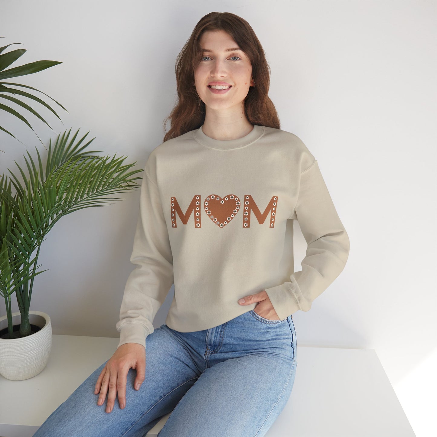 Mom "la mas chignona" talavera Crewneck